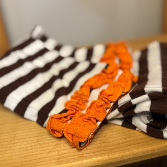 Emily Rose Girls Leggings Halloween Fall Stripes w/ Orange Ruffle Size 8 - Picture 3 of 4